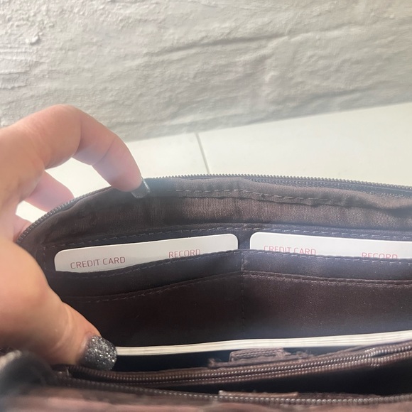 Rosetti Bonus Time Dark Brown Croc-Embossed handbag purse New - Picture 8 of 16